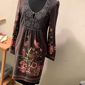 Women’s Very Unique Dress/ Tunic